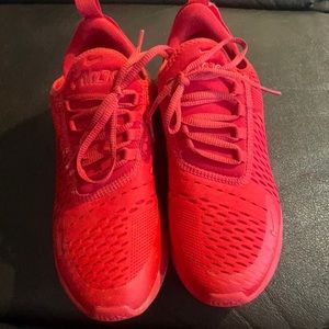 COPY - Women's Nike Air270 Red shoes size 6.